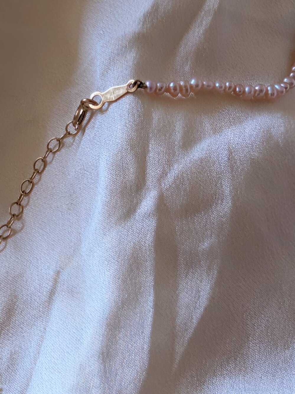 Limited Edition Catbird Ghost Rose Pearl Collar, 15-17" (1 Of 350) - Picture 6 of 14